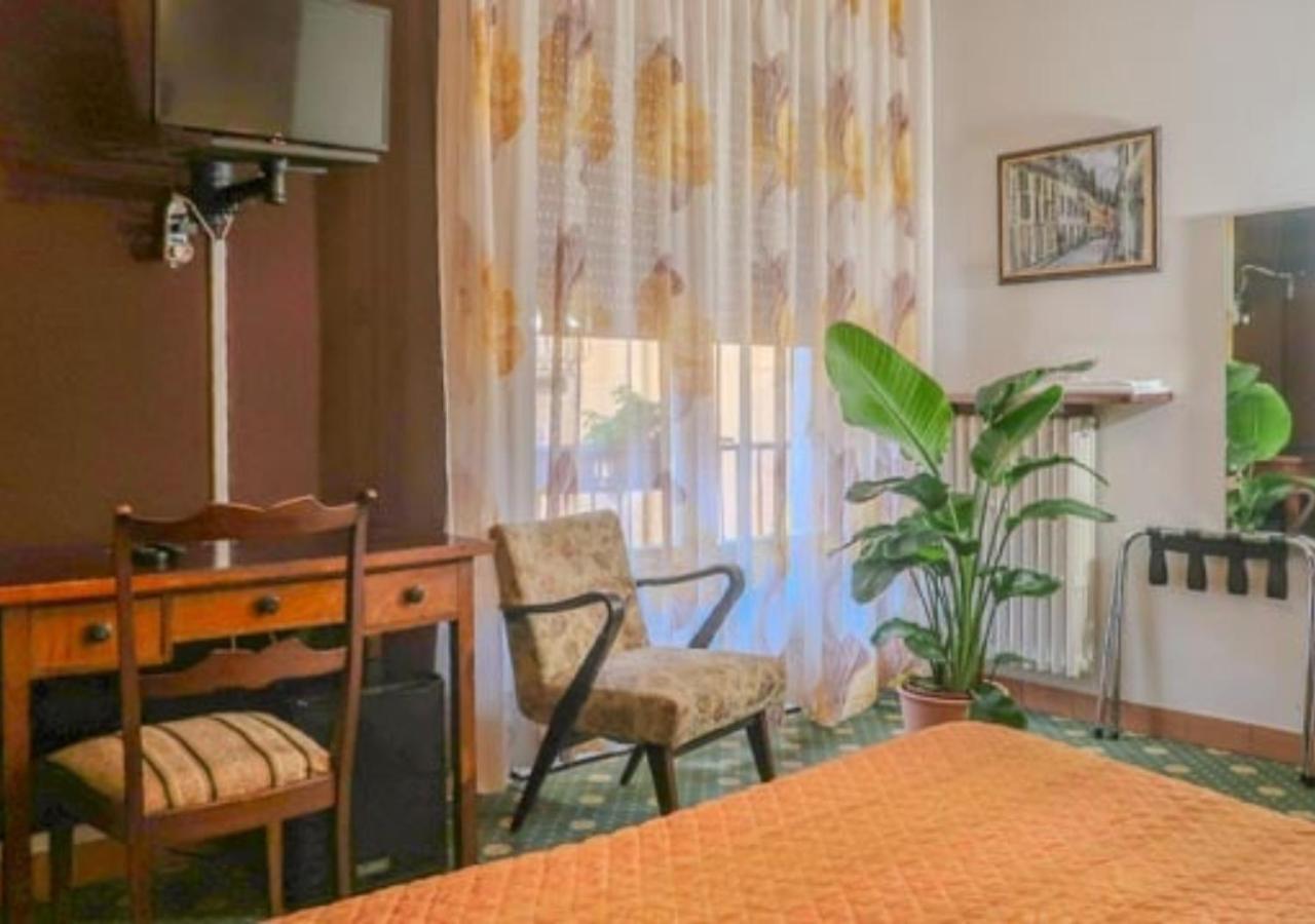 באניי די לוקה Bridge Hotel מראה חיצוני תמונה
